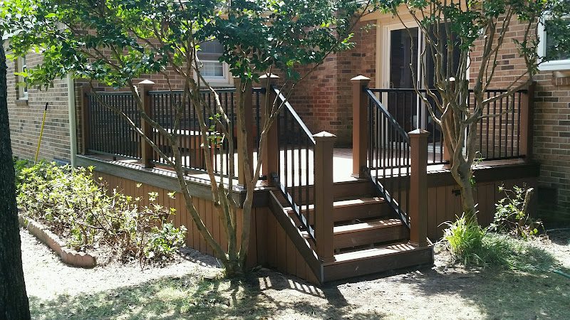 Signature Deck & Pergola Co.