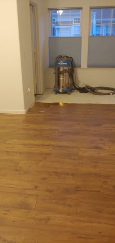 Peninsula Hardwood Floors