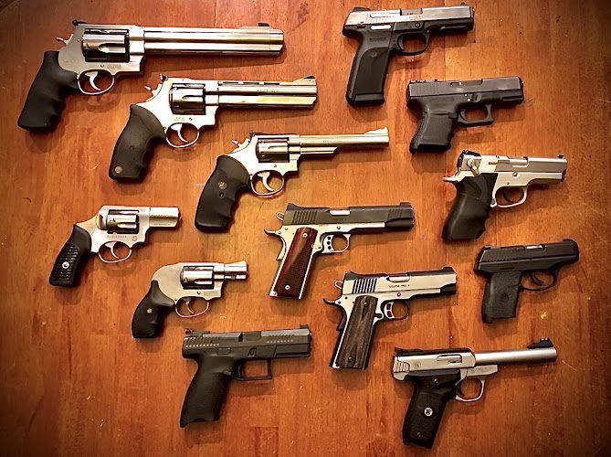 Superior Pawn & Gun