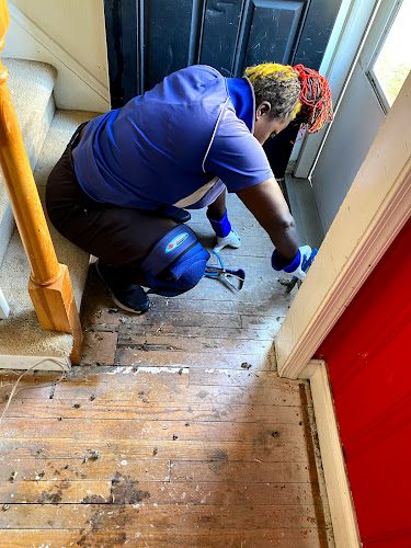 S&S Carpet and Upholstery LLC