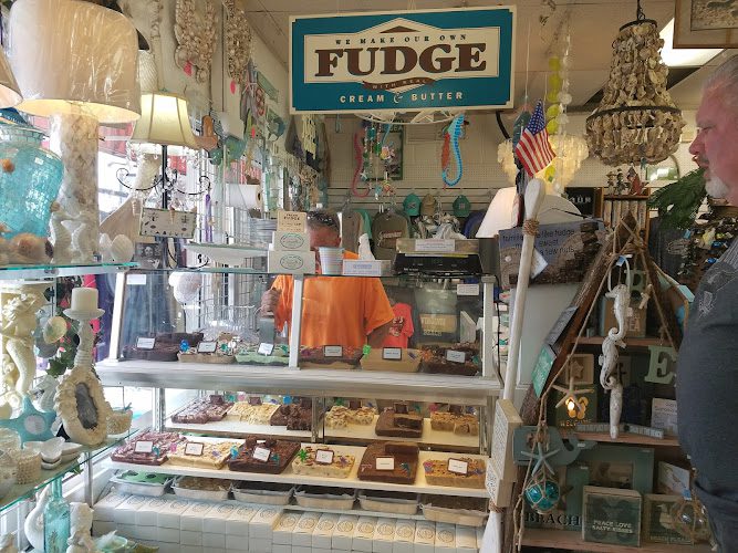 Beach Pier Gift Shop