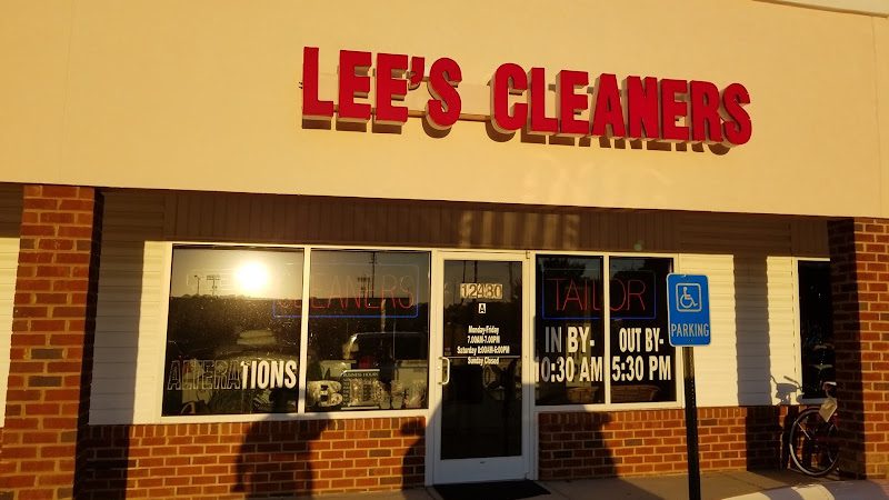 Lee’s Cleaners