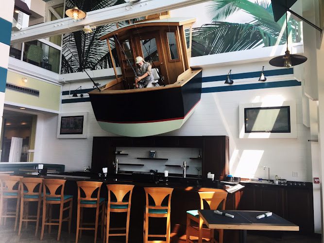 Hemingway’s Restaurant & Bar Pilar