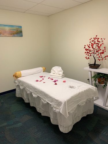 Pembroke Day Spa (Asian Massage)