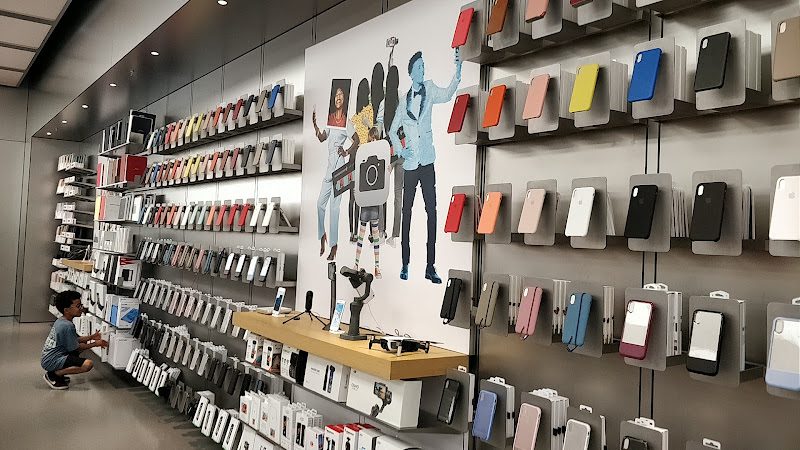 Apple Lynnhaven Mall